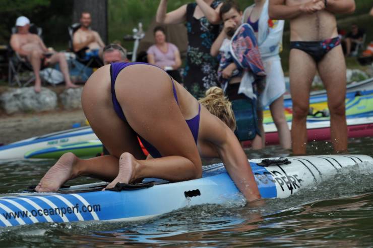 Butt Lovers Gather Around