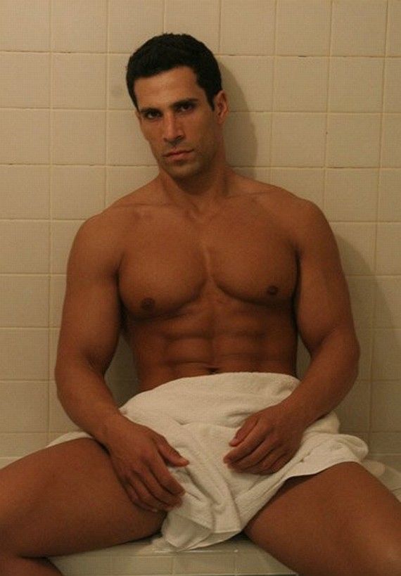 Special women: Hot men for St. Valentine’s Day (57 pics)