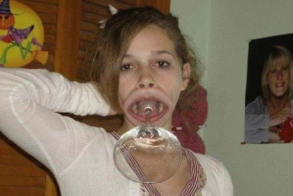Girls are having fun (50 pics)