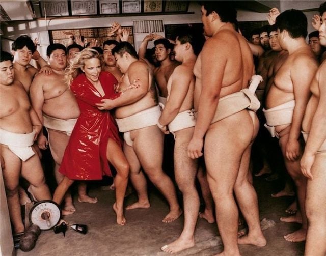 Celebrities in the works by David Lachapelle (73 pics)