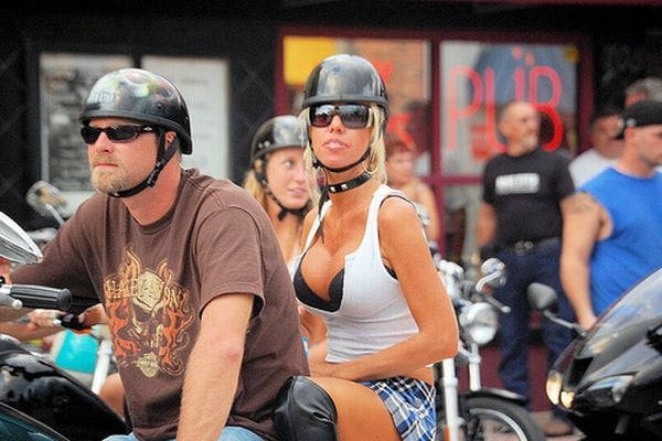 Bike week (61 pics)