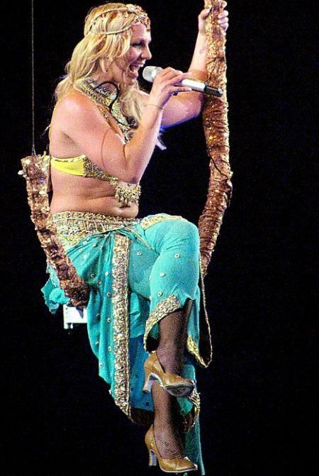 Celebrities best friend – Photoshop! (9 pics)