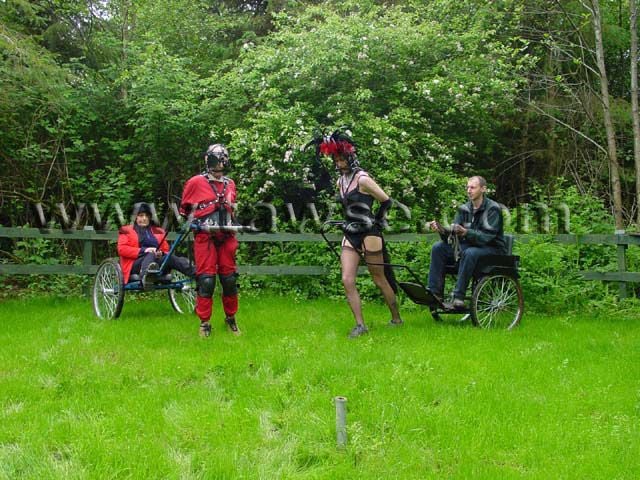 Let’s play - Pony (32 pics)