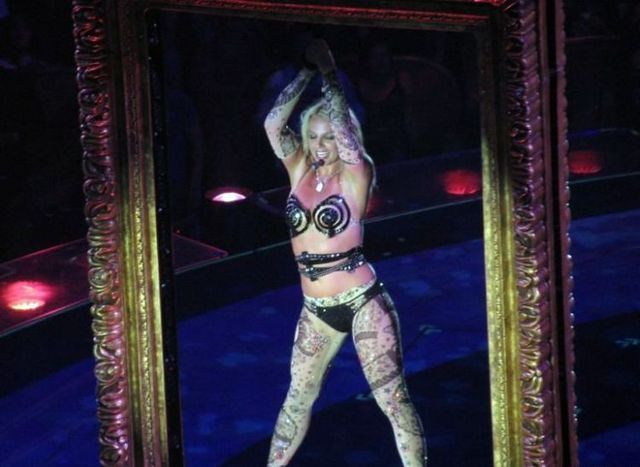 Curiosities and bonus pictures