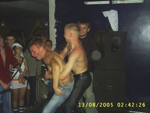 How Russians are having fun (76 pics)