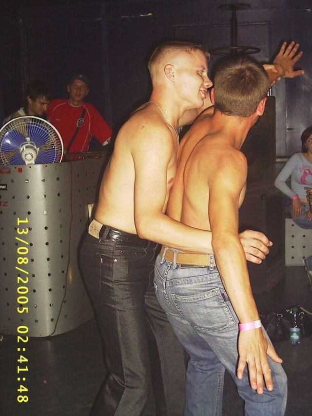 How Russians are having fun (76 pics)