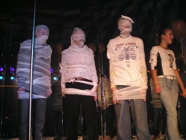 How Russians are having fun (76 pics)