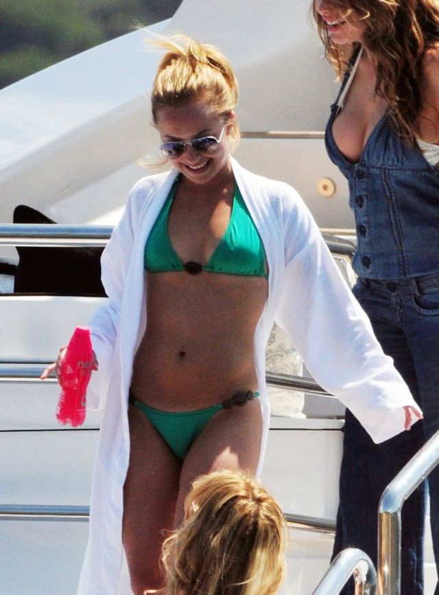 Curiosities and bonus pictures