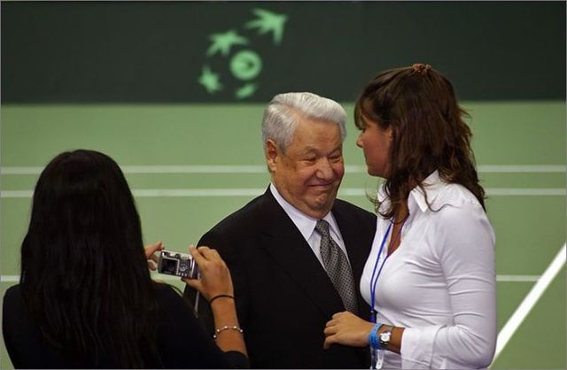 Politics is a delicate thing (51 pics)