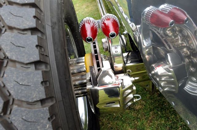 Curiosities and bonus pictures