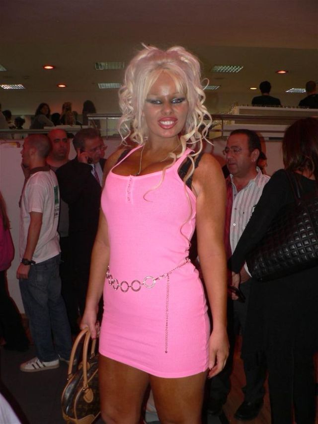 The dream of any plastic surgeon (20 pics)