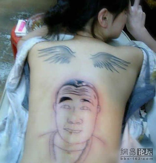 Unusual tattoo (8 pics)