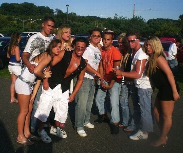 Do you like douchebags? (67 pics)