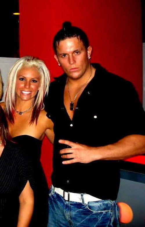 Do you like douchebags? (67 pics)