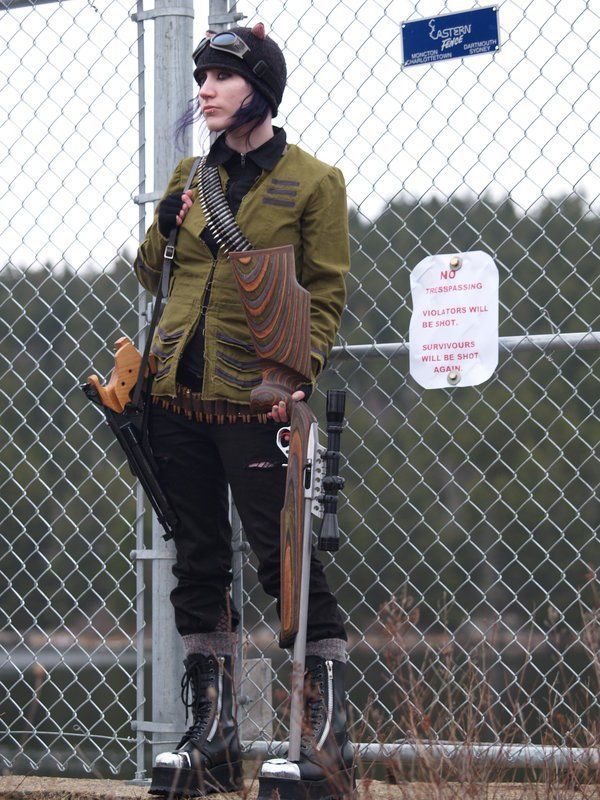 Curiosities and bonus pictures