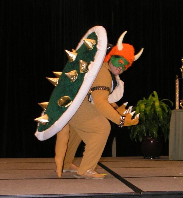 Cosplayers fail (53 pics)