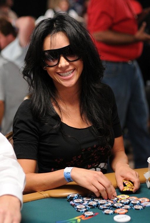 Girls of the World Series of Poker (27 pics)