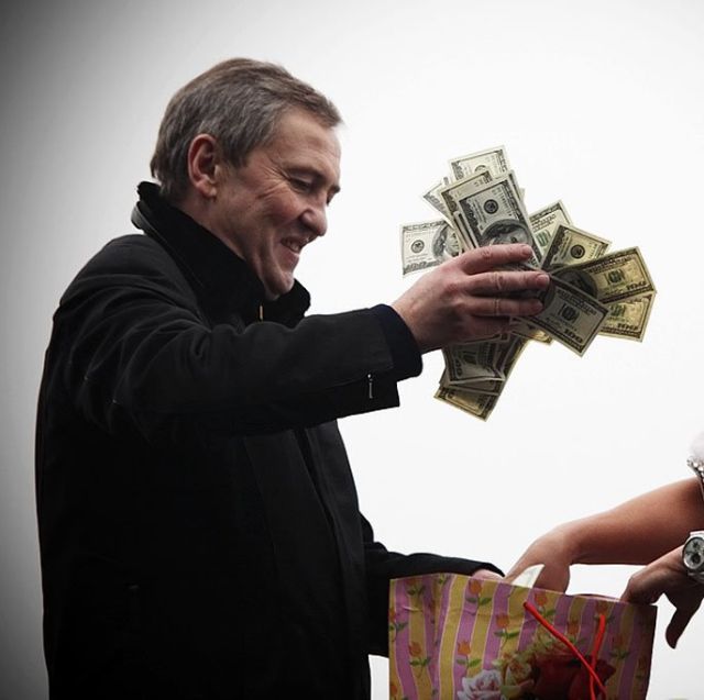 Politics is a delicate thing. Part 2 (75 pics)