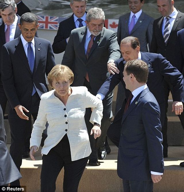 Politics is a delicate thing. Part 2 (75 pics)