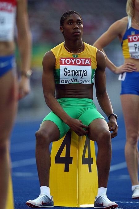Athlete Caster Semenya - man or woman? (20 pics)