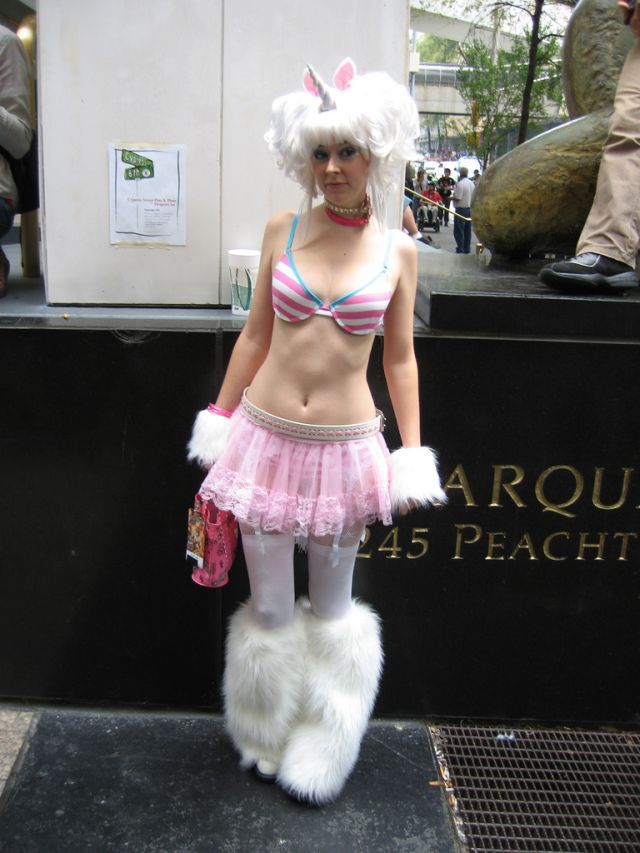 Cosplay girls from Dragon Con (41 pics)