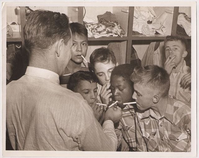 WTF Retro Pictures (65 pics)