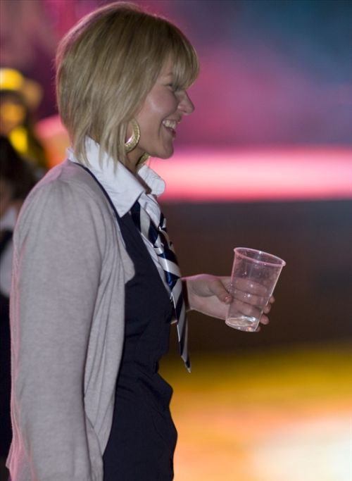 Sexy Girls from School Disco (100 pics)