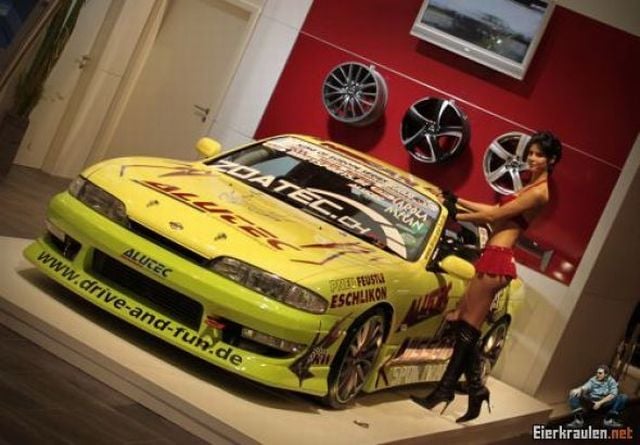 Girls from Carshows (33 pics)