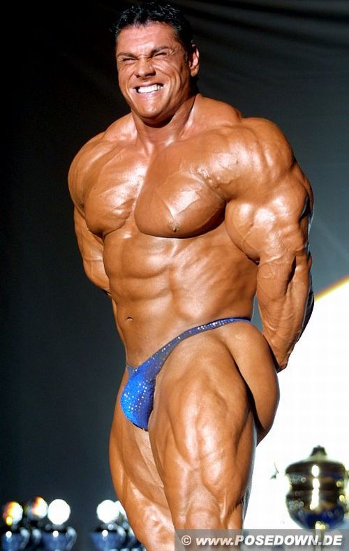 Bodybuilders (90 pics)