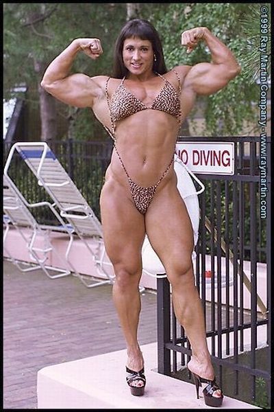 Bodybuilders (90 pics)