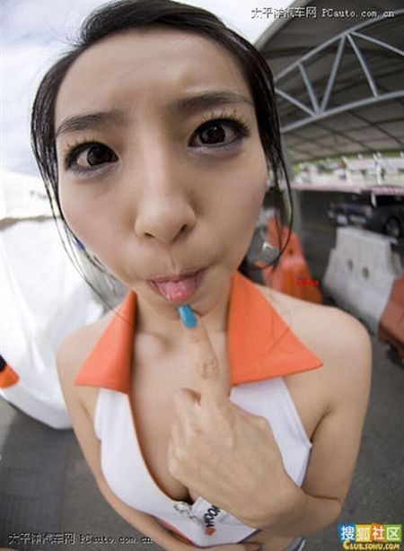 Amusing Model from One Motor Show (12 pics)