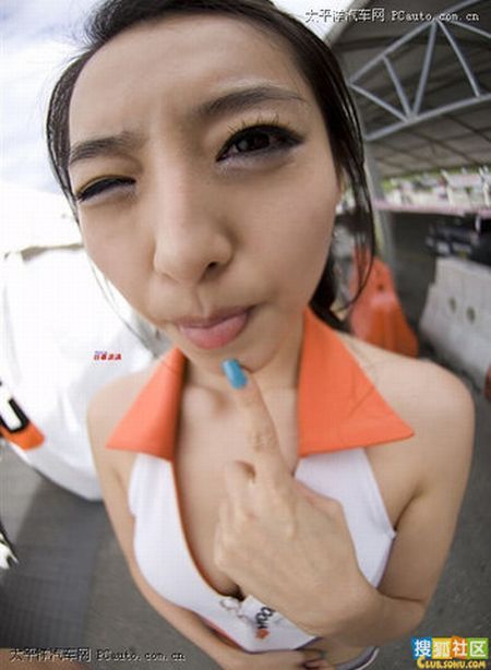 Amusing Model from One Motor Show (12 pics)