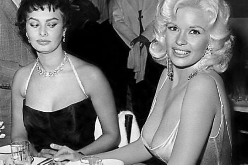 Faces Jealous Women Make (17 pics)