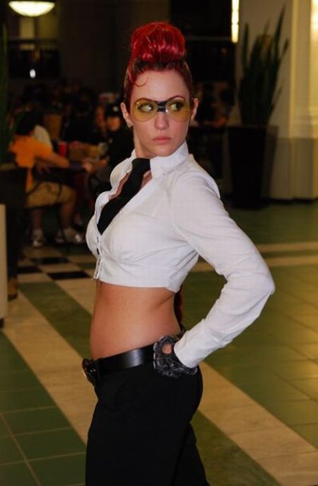 Beautiful Street Fighter Costumes (45 pics)