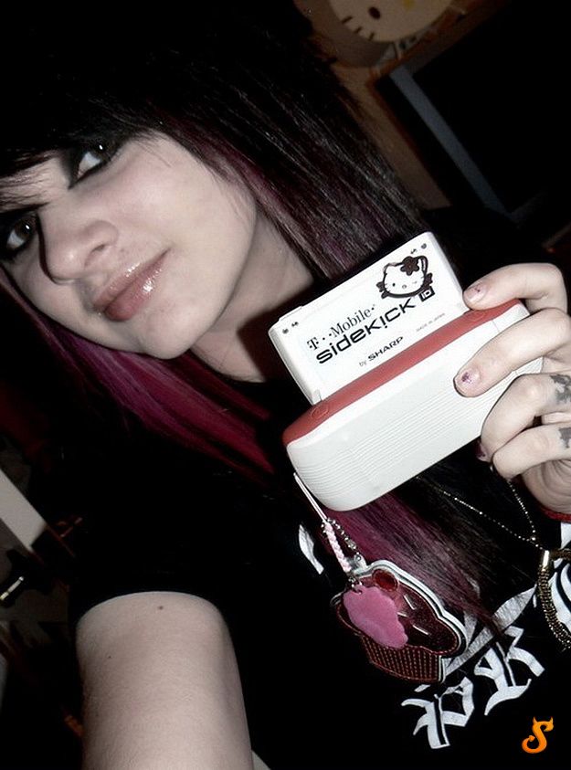 Do Emo Girls Appeal You? (75 pics)