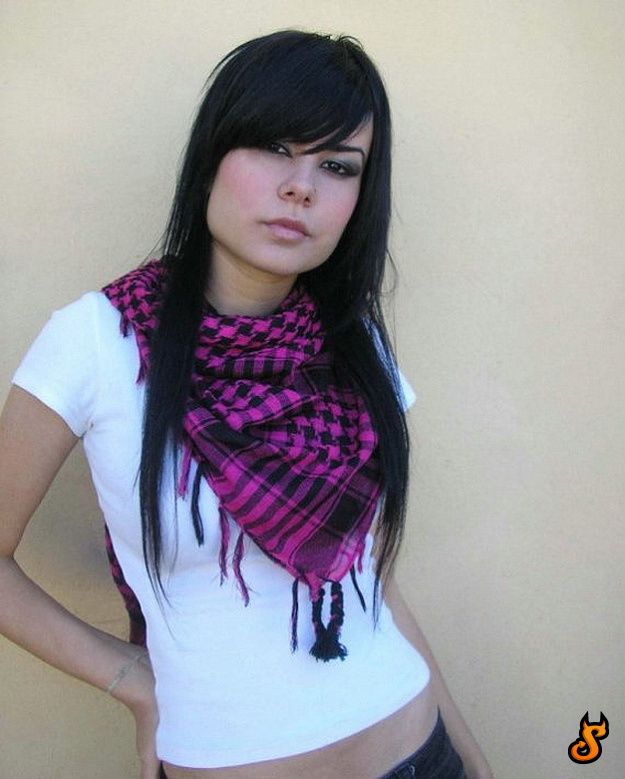 Do Emo Girls Appeal You? (75 pics)