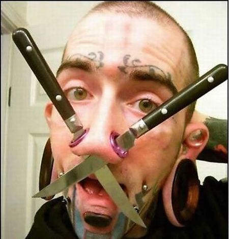 Strange Body Modifications (20 pics)
