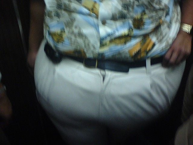 Butts In The Front (29 pics)