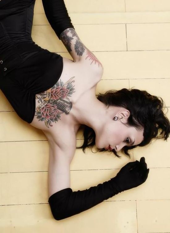 Compilation of Girls with Tattoos. Part 2 (33 pics)