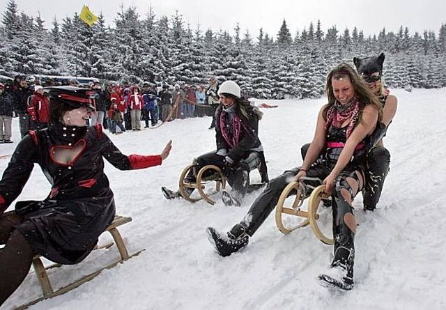 Daily picdump (142 pics)