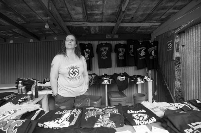 Taboo Snapshots: Neonacizm in The USA (41 pics)