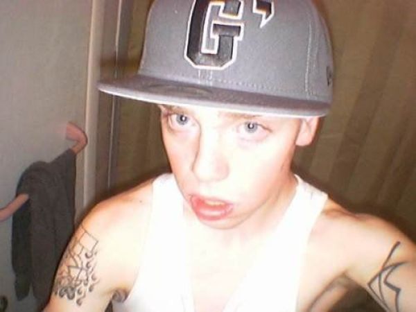 Internet Gangstas… (45 pics)