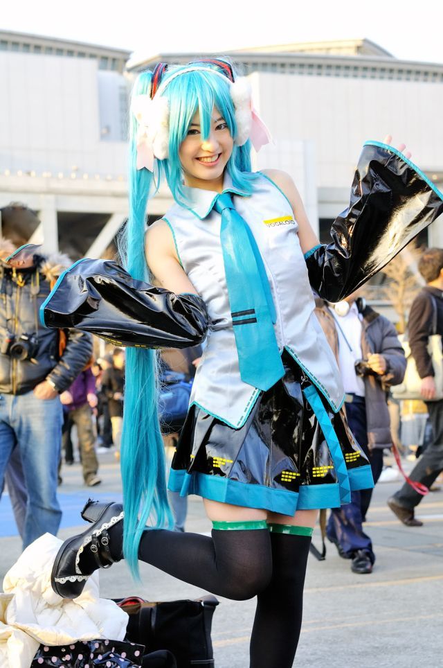 Really Cute Female Japanese Cosplayers (65 pics)