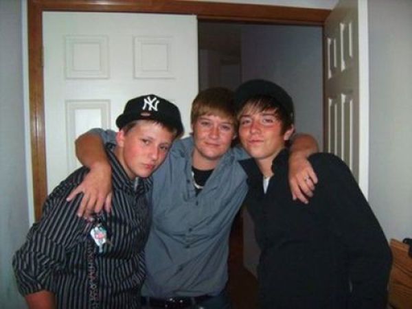 Is It Justin Bieber or a Lesbian Looking Like Him? (25 pics)