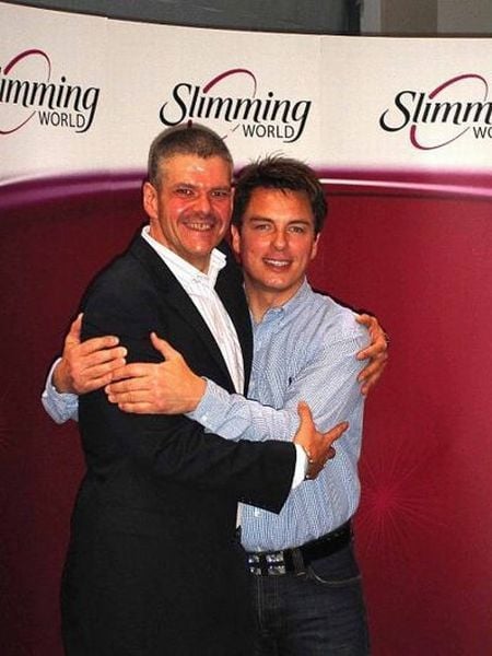 Obese Father Loses Incredible Amount of Weight to Run in Marathon (17 pics)