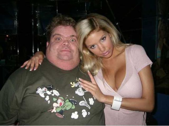Don’t Tell Me It’s Love (31 pics) Don’t Tell Me It’s Love (31 pics)