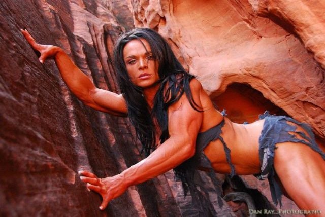 Female Terminators (69 pics)