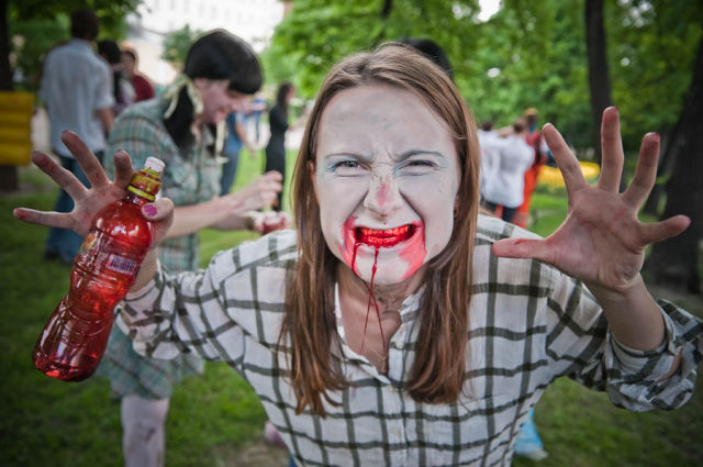 Zombie Walk in Moscow (84 pics)