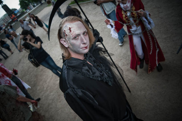 Zombie Walk in Moscow (84 pics)