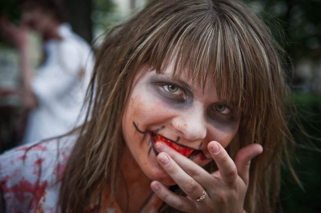 Zombie Walk in Moscow (84 pics)